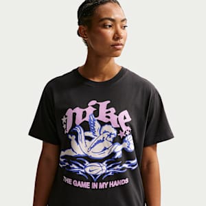 Nike Sportswear Women's Short-Sleeve Crew-Neck T-Shirt. Nike.com